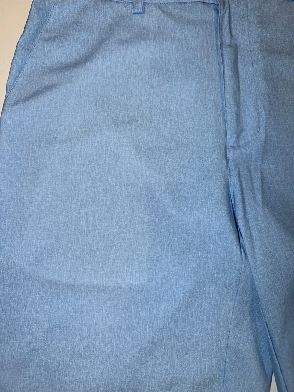 Roundtree & Yorke Light Blue Flat-Front Performance Shorts
